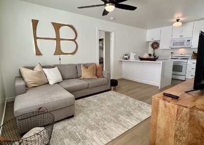 504 12th Street - Photo 1
