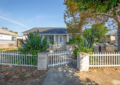 14537 Wyandotte - Photo 1