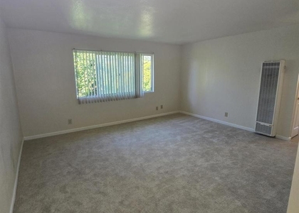 2131 Stanton Ave - Photo 1
