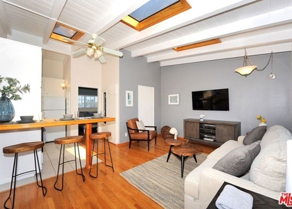 313 Mildred Avenue - Photo 1