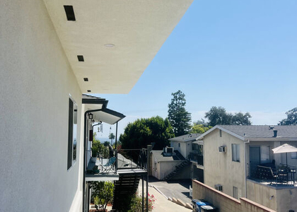 285 W Montecito Avenue - Photo 1
