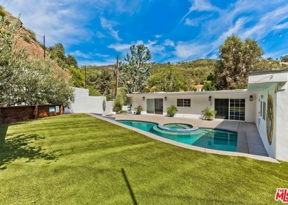 3493 Mandeville Canyon Road - Photo 1