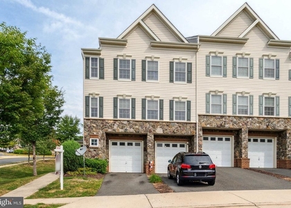 2801 Chinkapin Oak Lane - Photo 1
