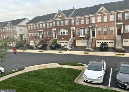 42997 Kennerly Terrace - Photo 1