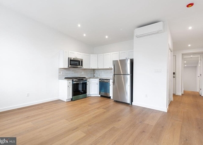 709 S 19th Street - Photo 1