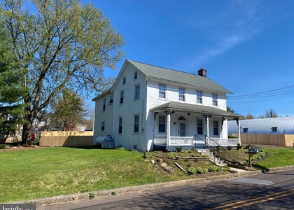 111 Middle Road - Photo 1