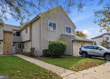 49 Chatham Court - Photo 1