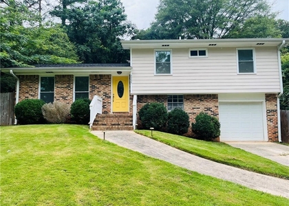 2237 Scotty Cir - Photo 1