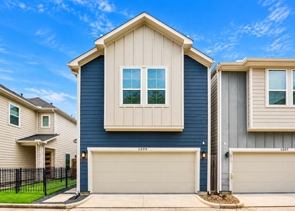 1205 W Tidwell Road - Photo 1
