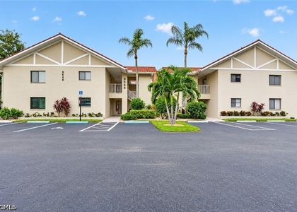 9648 Windsor Gardens Lane - Photo 1