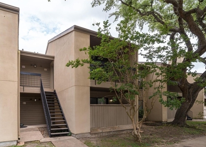 3300 Pebblebrook Drive - Photo 1