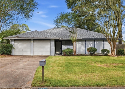 2204 Mimosa Court - Photo 1