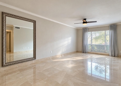 2600 Bellefontaine Street - Photo 1