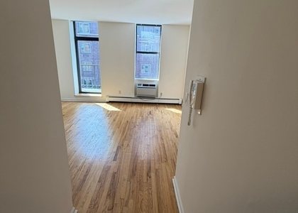 East 12th Street - Photo 1