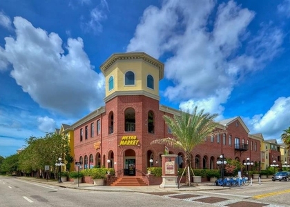 1810 E Palm Avenue - Photo 1