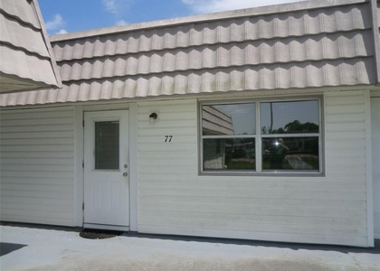 206 Andover Place N - Photo 1