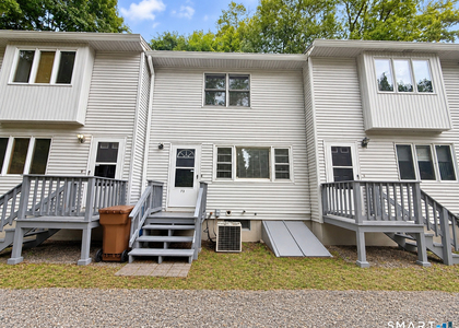73 Roberts Street - Photo 1