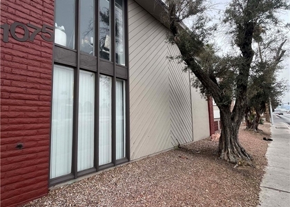 1075 E Desert Inn Road - Photo 1