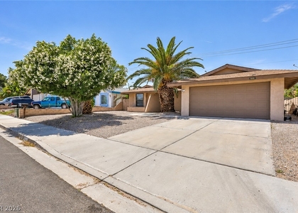 533 Sheffield Drive - Photo 1
