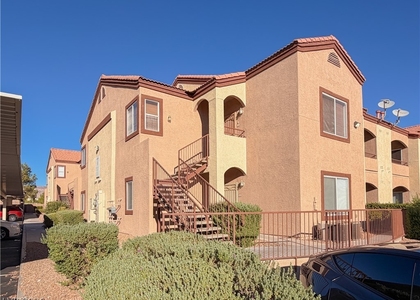 9580 W Reno Avenue - Photo 1