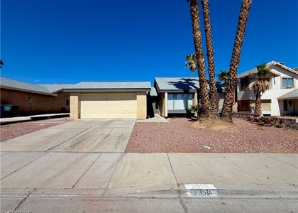 6950 Wedgewood Way - Photo 1