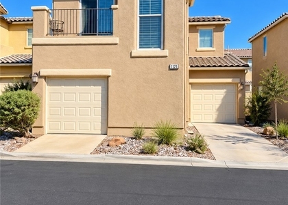 8432 Viansa Loma Avenue - Photo 1