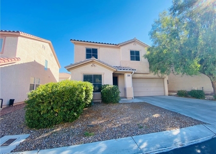 136 Temple Wood Court - Photo 1