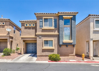 5244 Tipper Avenue - Photo 1
