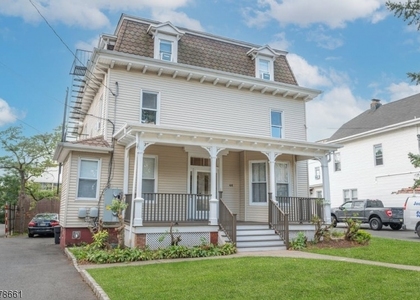 46 Franklin Pl - Photo 1