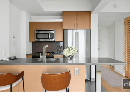 Spruce Street - Photo 1