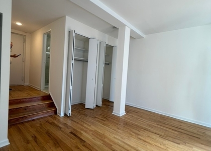 East 12th Street - Photo 1