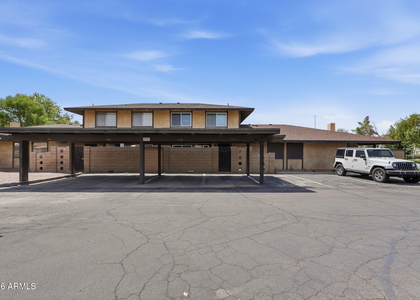 1660 W Village Way - Photo 1