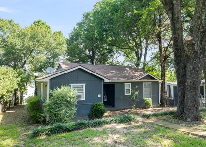 140 Lynn Creek Drive - Photo 1