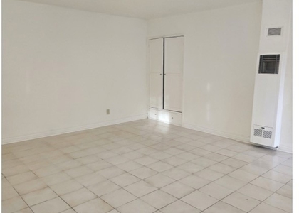 305 Geneva Street - Photo 1