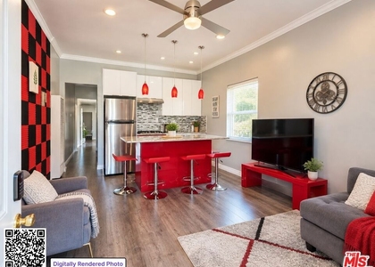 1528 W 28th Street - Photo 1