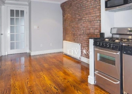 East 5th Street - Photo 1
