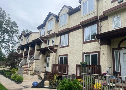 109 Michaels Court - Photo 1