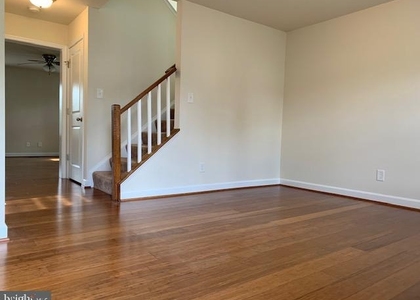 10301 Bluebird Court - Photo 1
