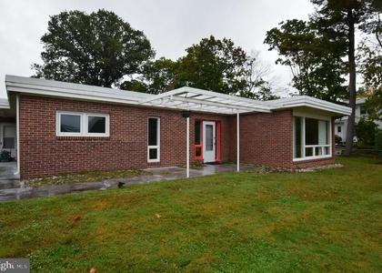 181 Cranbury Road - Photo 1