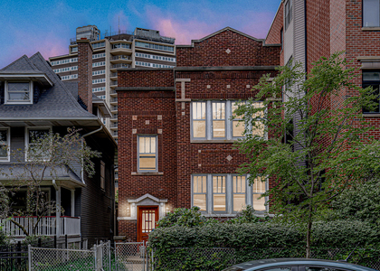 5814 N Winthrop Avenue - Photo 1