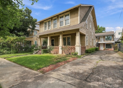 808 W Main Street - Photo 1