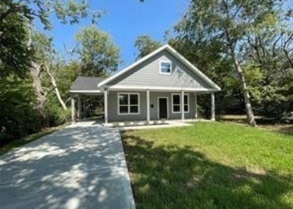 313 2nd Street - Photo 1