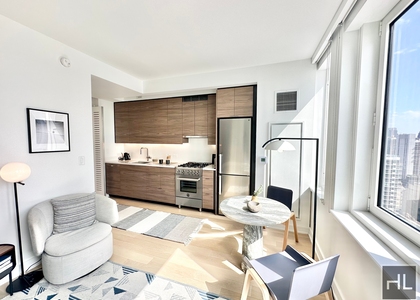 West 38th Street - Photo 1
