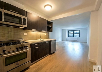 East 39th Street - Photo 1