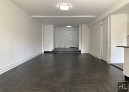 East 38 Street - Photo 1