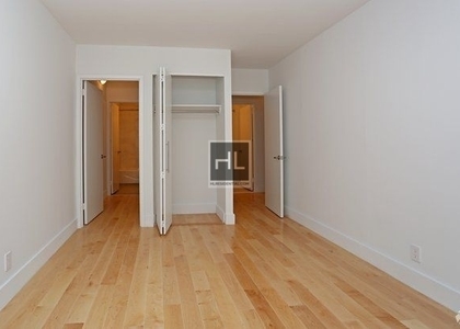 West 53 Street - Photo 1