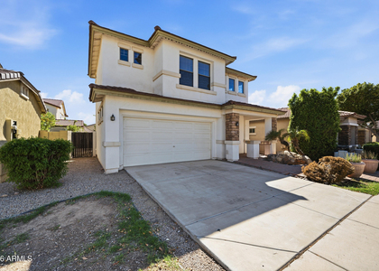5209 W Shaw Butte Drive - Photo 1