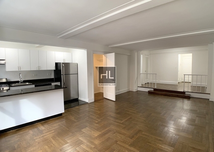 East 38 Street - Photo 1