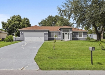 1155 Sw Alexandria Avenue - Photo 1