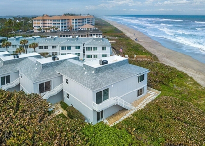 1457 Ne Ocean Boulevard - Photo 1